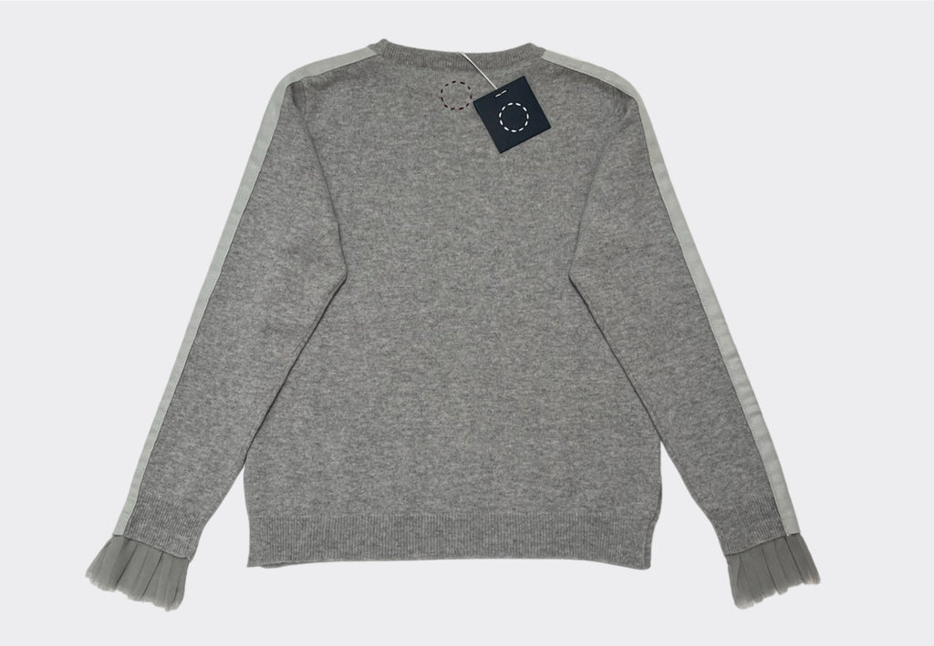 Rufflecuff cashmere sweater – Colour Sanderling w Raincloud chiffon