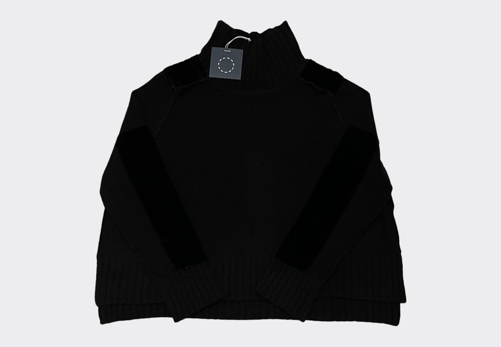 Episode cashmere sweater– Nero Black w Black velvet